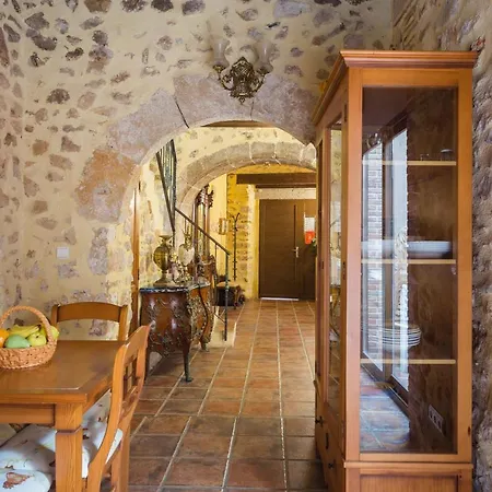 Siglo 16 بيت للعطل